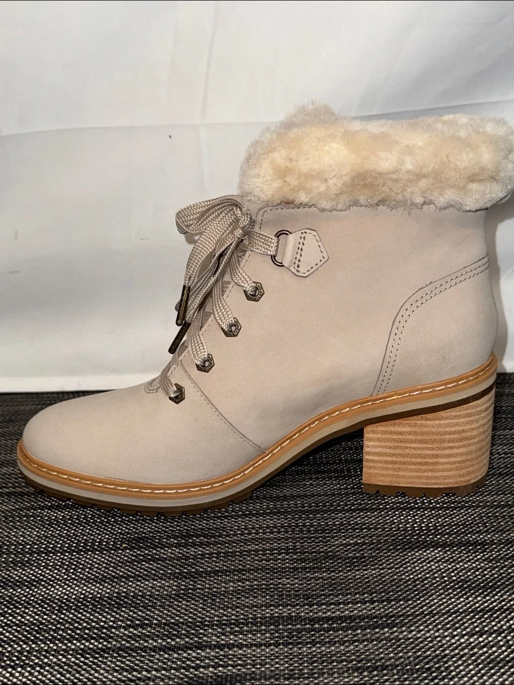 Timberland Sienna High Waterproof Mid Hiker Boot Light Beige Nubuck
